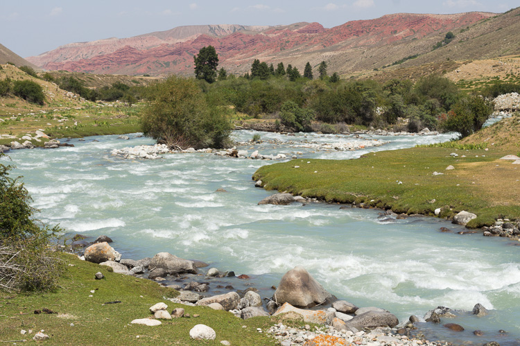 Chong-Kyzylsu River